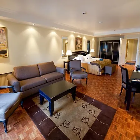 Seurahuone Hotel 4*