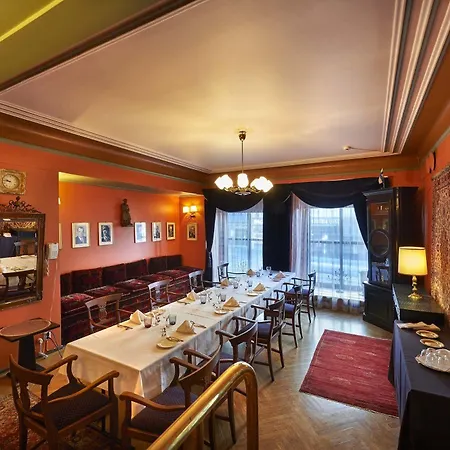Hotel Seurahuone 4*