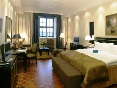 Seurahuone Hotelli 4*